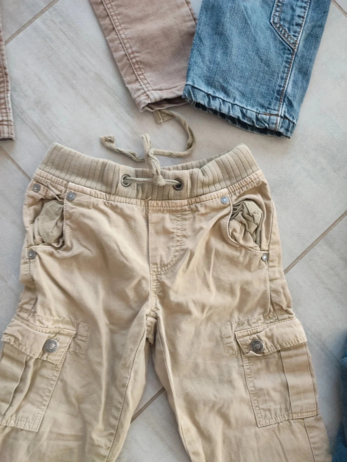Lot de vêtements garçon 4 ans – photo 11